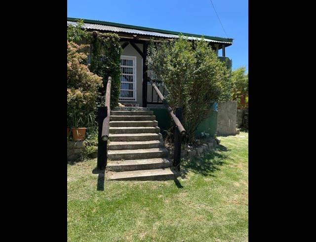5 BEDROOM HOUSE FOR SALE IN LADYBRAND